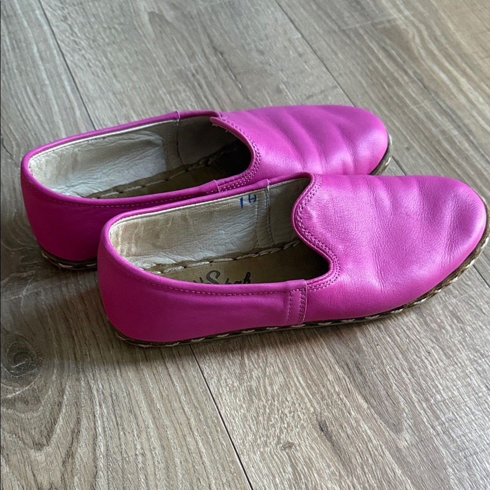 Sabah Slip-on Shoes